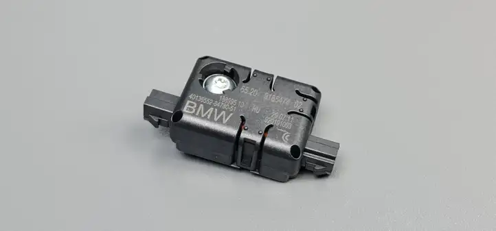 Mini Cooper Countryman R60 (2010 - 2016) 65209185474 Усилитель антенны — фото 1