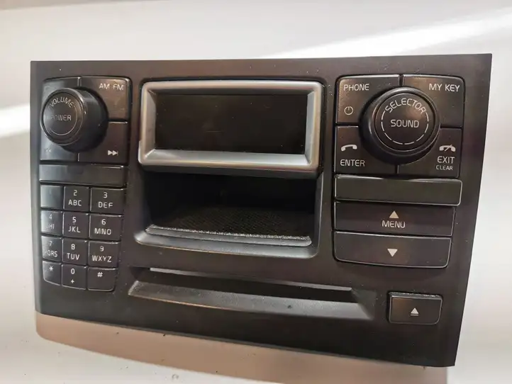 Volvo XC90 (2002 - 2006) 31300458 Магнитола / мультимедийная система — фото 4