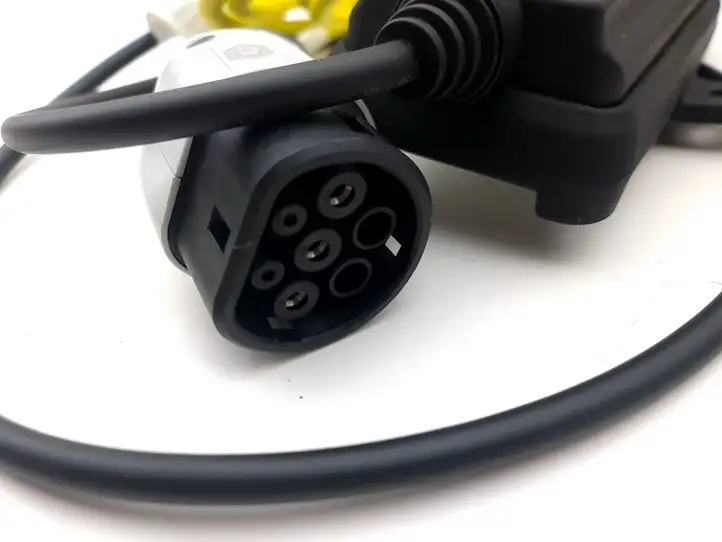 Mini One Cooper F56 F55 Кабель для зарядки электромобилей — фото 6