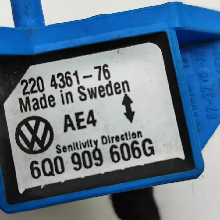 Volkswagen New Beetle (2005 - 2010) 6Q0909606G Датчик удара SRS — фото 6