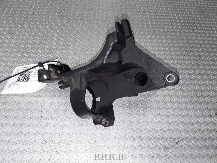 Peugeot 206 (1998 - 2012) 9646231180 Кронштейн топливного фильтра — фото 2