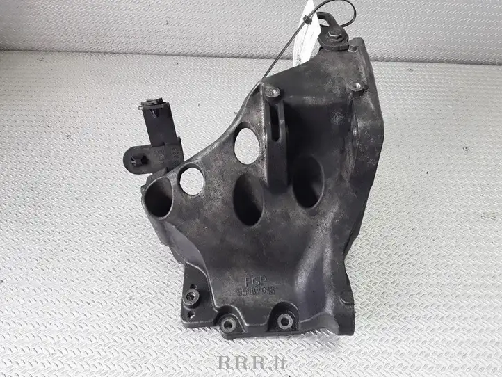 Opel Signum (2002 - 2008) 55187918 Кронштейн топливного насоса — фото 1