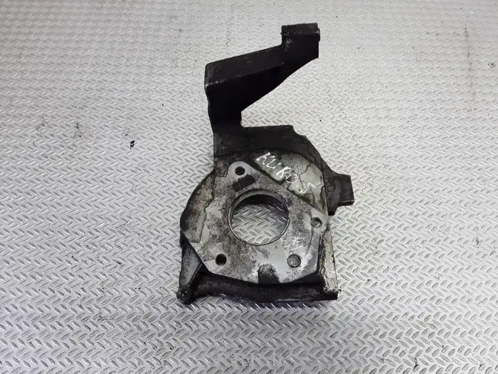 Ford Focus (2005 - 2008) 9644293080 Кронштейн топливного насоса — фото 1