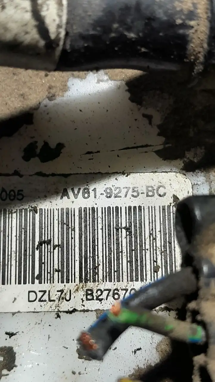 Ford Focus (2011 - 2015) AV619275BC Топливный насос (в баке) — фото 3