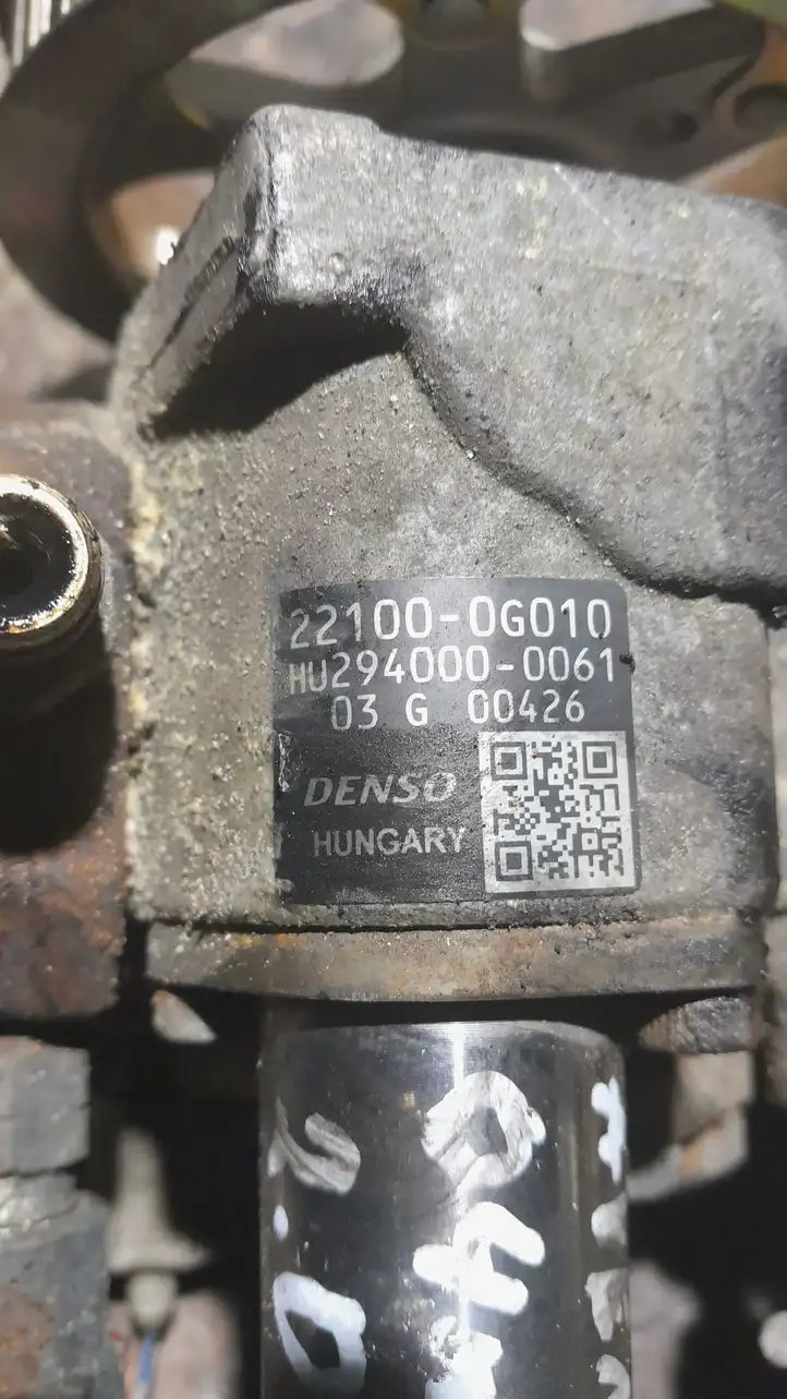 Toyota Avensis T250 (2006 - 2009) 221000G010 Топливный насос — фото 4
