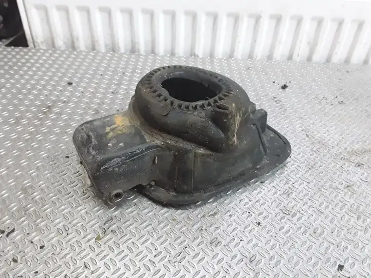 Volkswagen Bora (1998 - 2005) 809857B Крышка топливного бака — фото 2