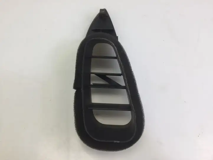 Nissan 350Z (2001 - 2009) 68421CD000 Боковой воздушный дефлектор — фото 2
