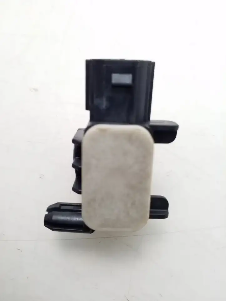 Nissan Juke I F15 (2010 - 2018) 988301EA0A Датчик удара SRS — фото 2