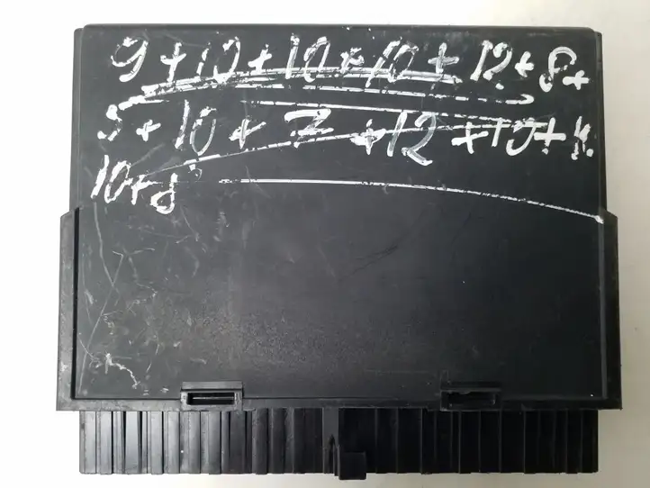 Ford Mondeo Mk III (2000 - 2007) 1S7T15K600 Блок управления центральным замком — фото 2