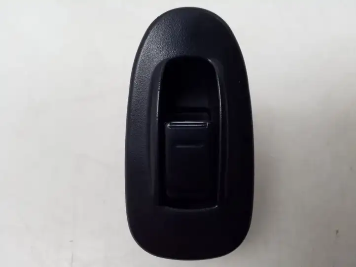 Kia Shuma (1996 - 2001) Кнопка стеклоподъемников — фото 1