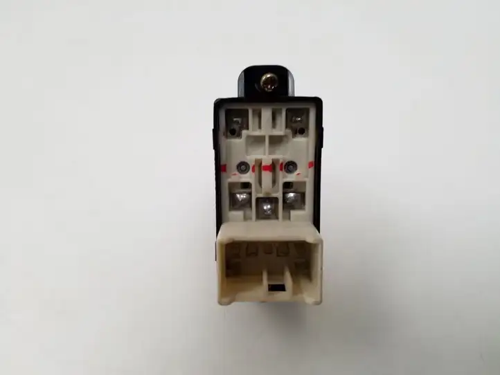 Kia Picanto (2007 - 2011) 621W03620 Кнопка стеклоподъемников — фото 3