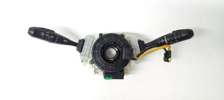 Mitsubishi Colt (2008 - 2012)  MR986420 Комплект ручек