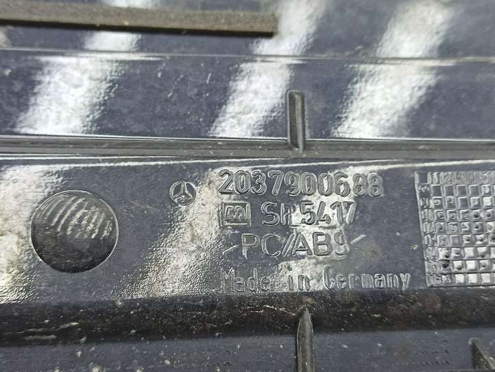 Mercedes-Benz C W203 (2000 - 2007)  2037900688 Спойлер