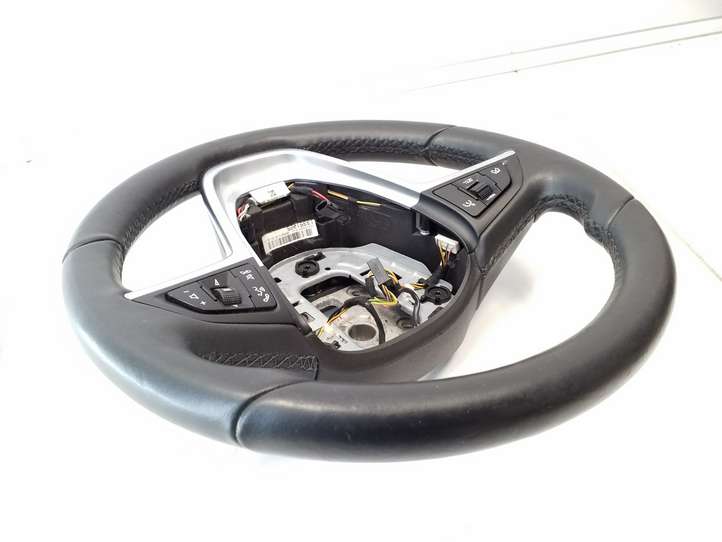 Opel Astra (2009 - 2012)  13351025 Руль