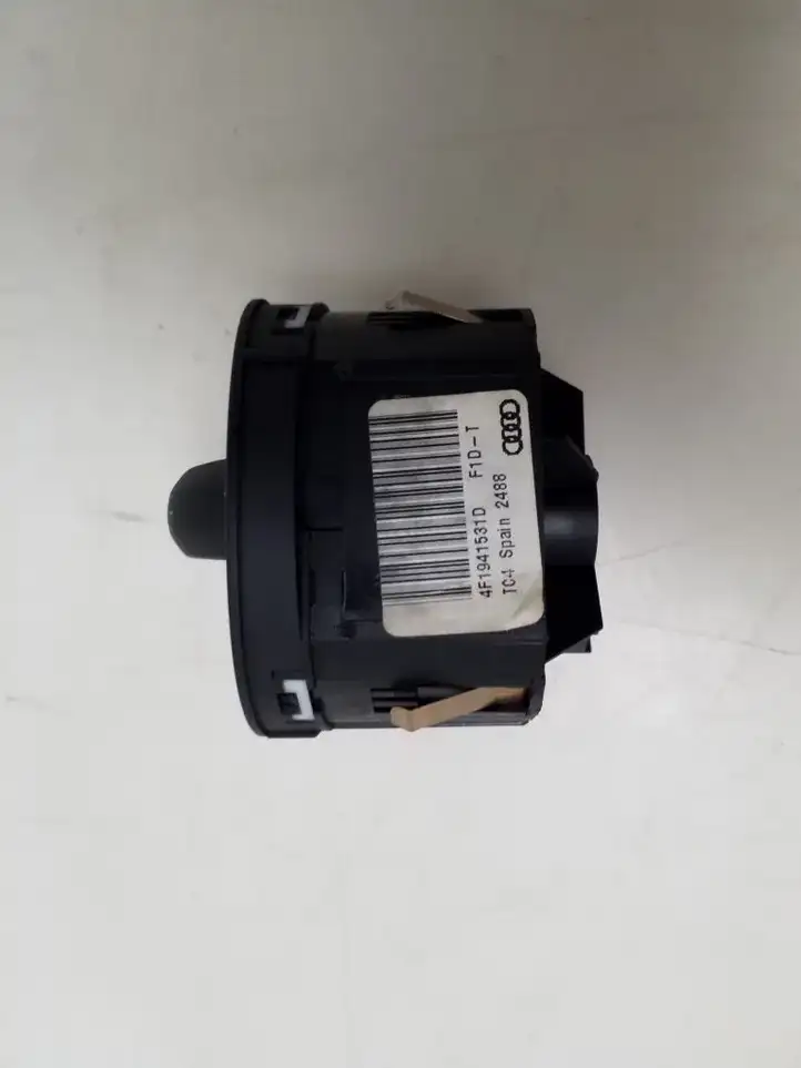 Audi A6 S6 C6 4F (2008 - 2011) 4F1941531D Включатель фонарей — фото 2