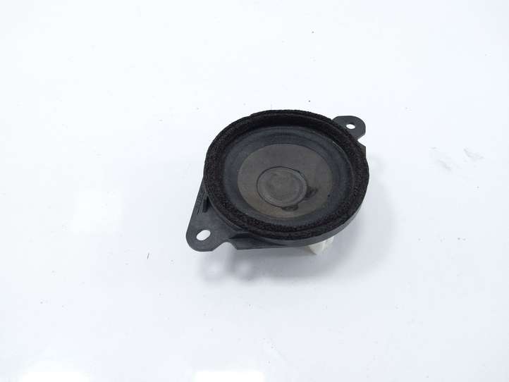 Mazda CX-5 (2012 - 2015)  NE6166960 Громкоговоритель в панели