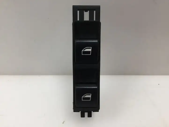 BMW 3 E46 (1998 - 2005) 8381514 Кнопка стеклоподъемников — фото 1