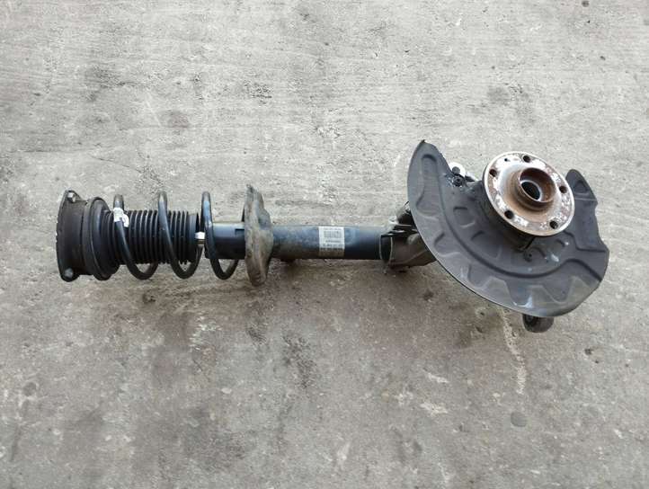 Audi A3/S3 8V (2016 - 2020)  5Q0407258A Передний поворотный кулак (ступица, цапфа)