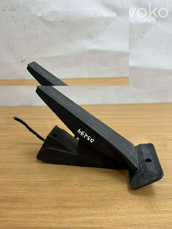 BMW X5 E70 (2006 - 2013)  25916010 Педаль акселератора