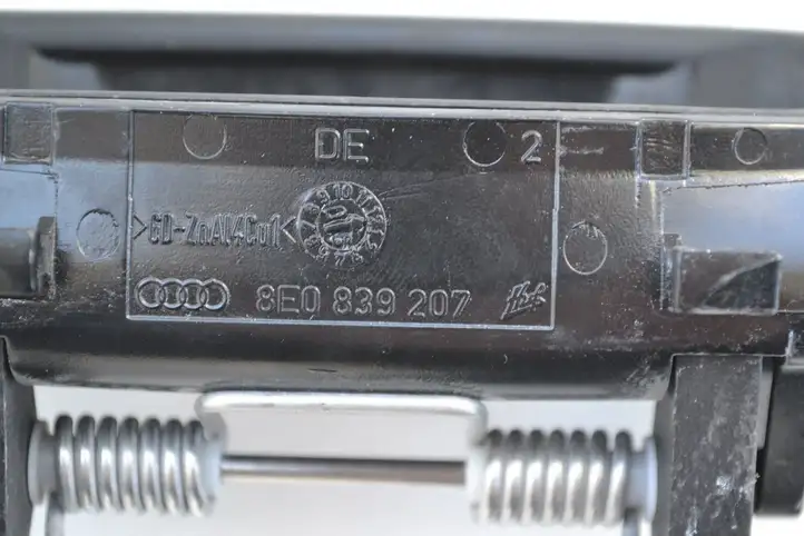 Audi A3/S3 8P (2004 - 2008) Наружная ручка двери — фото 3
