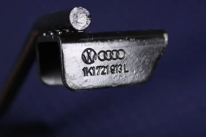 Volkswagen Beetle A5 (2011 - 2018) 1K1721913L Другая часть кузова — фото 3