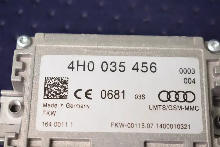 Volkswagen PASSAT B8 (2015 - ) 4H0035456 Усилитель антенны — фото 4