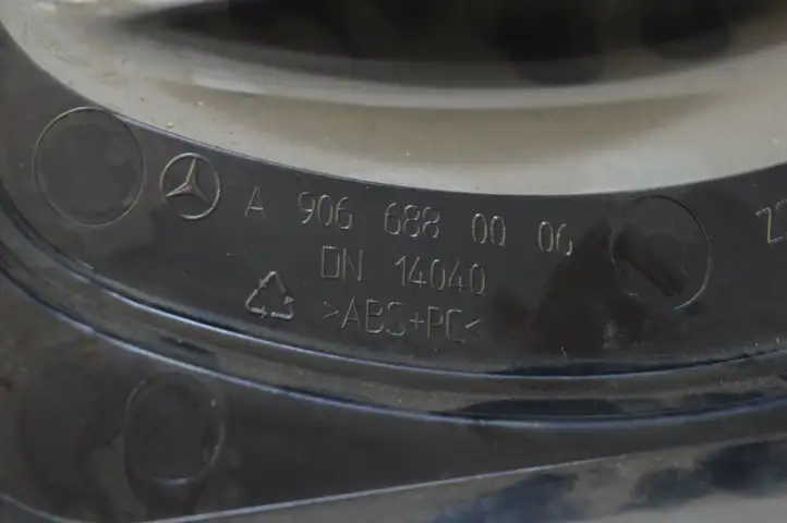 Mercedes-Benz Sprinter W906 (2006 - 2018) A9066880006 Обшивка рулевой колонки — фото 4