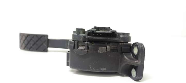 Volkswagen Fox (2005 - 2009)  6Q1721503C Педаль акселератора
