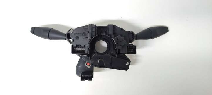 Ford Focus (1998 - 2004)  2M5114A664AA Комплект ручек