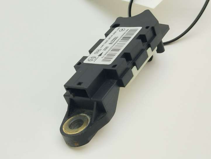 Mercedes-Benz C W203 (2000 - 2007)  0018209126 Датчик удара надувных подушек