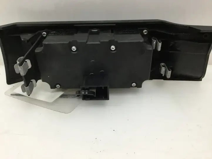 BMW 5 E60 E61 (2004 - 2010) 6925295 Включатель фонарей — фото 3