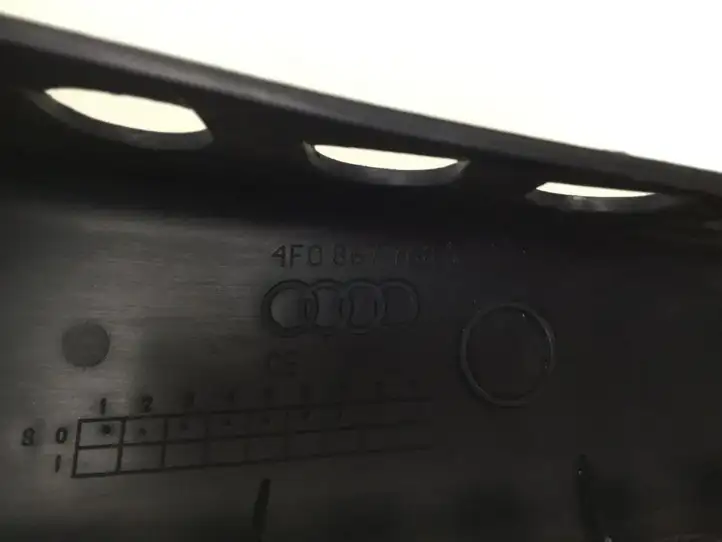 Audi A6 S6 C6 4F (2004 - 2008) 4F0867768A Внутренняя отделка заднего порога — фото 3