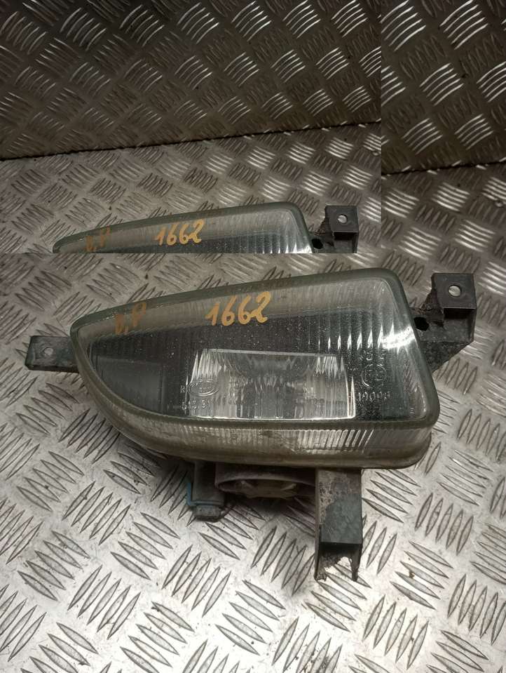 Opel Zafira (2003 - 2006)  24487175 Передняя противотуманная фара