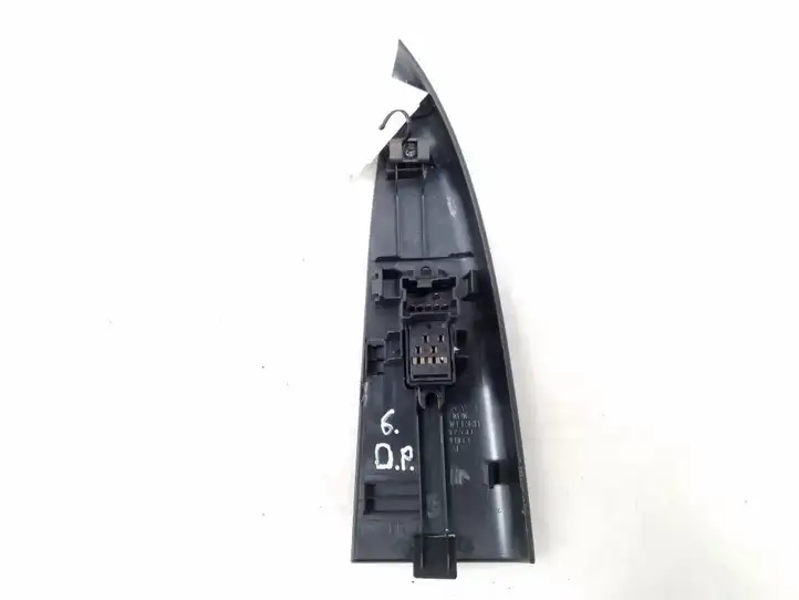 Nissan Note (E11) (2006 - 2014) Кнопка стеклоподъемников — фото 2
