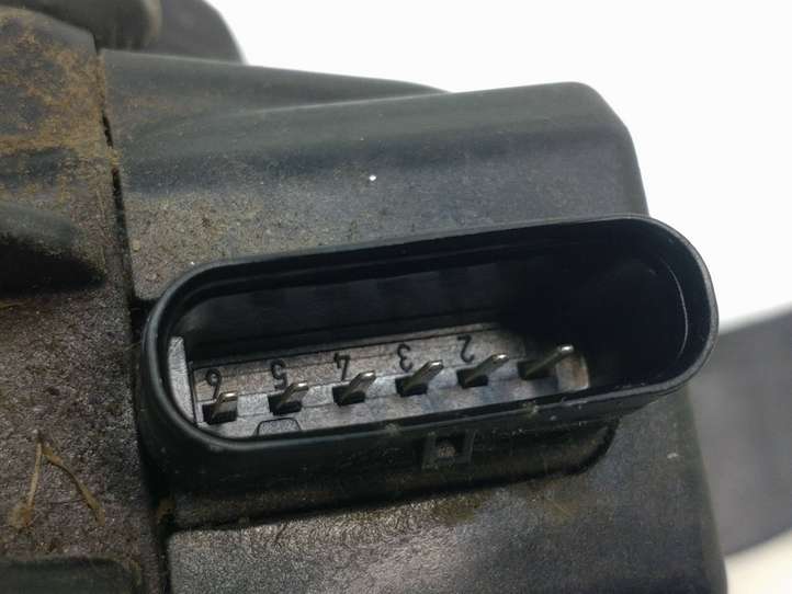 Mercedes-Benz Vito Viano W639 (2003 - 2010)  A9063000304 Педаль акселератора