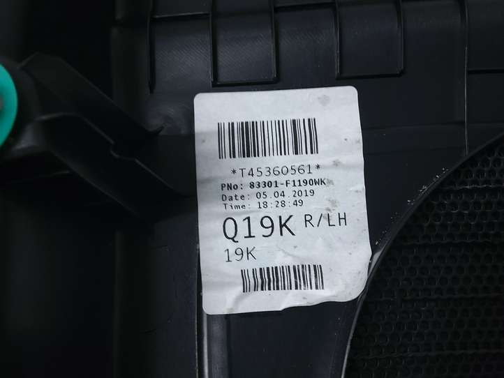 Kia Sportage (2018 - 2021)  83351F1000WK Обшивка задней двери