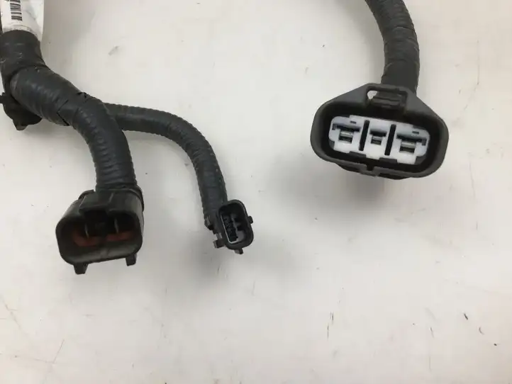 Nissan Juke I F15 (2010 - 2018) 272061KC0A Реле вентилятора охлаждения — фото 3