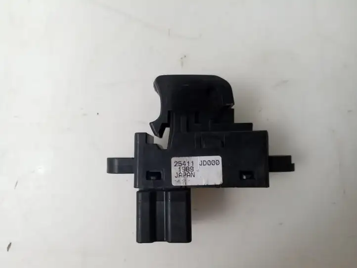 Nissan Qashqai (2006 - 2010) 25411JD000 Блок кнопок стеклоподъемников — фото 2
