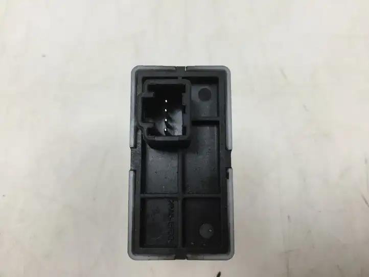 Nissan Qashqai (2006 - 2010) 25190JD00A Включатель фонарей — фото 2