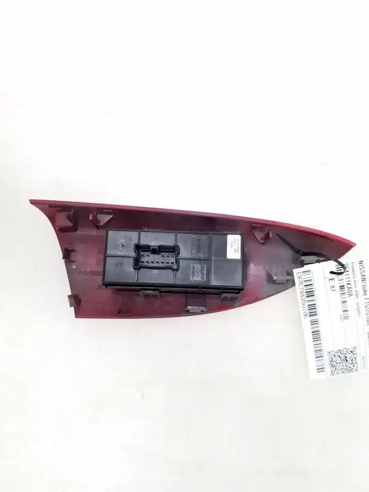 Nissan Juke I F15 (2010 - 2018) 254111KA0A Блок кнопок стеклоподъемников — фото 2