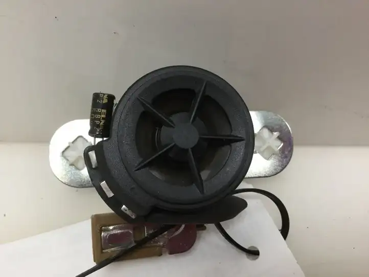 Nissan Juke I F15 (2010 - 2018) 281E11KA0A Динамики передних дверей — фото 1