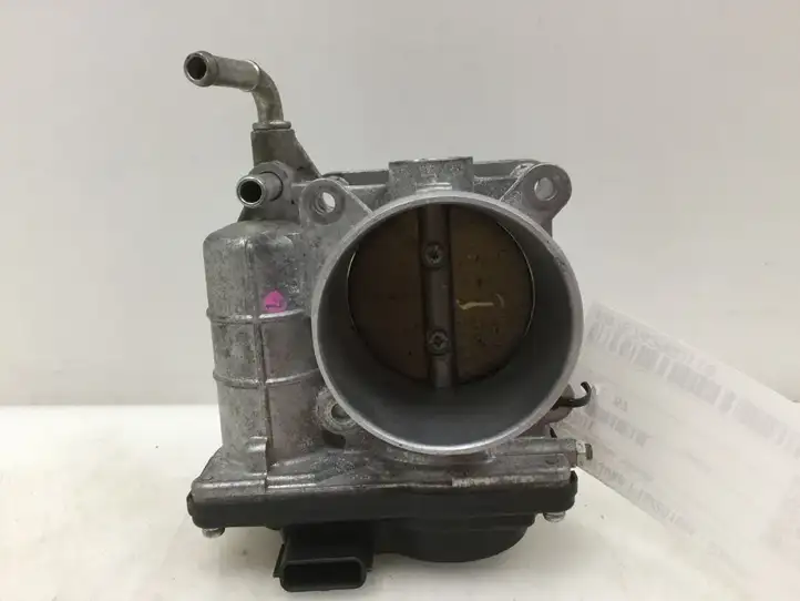 Nissan Juke I F15 (2010 - 2018) 52601 Дроссельная заслонка — фото 1