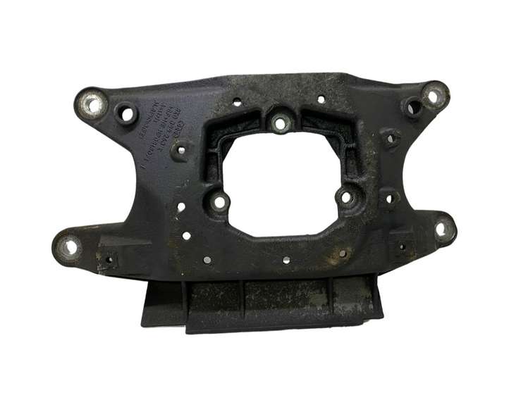 Audi A4 (2007 - 2011)  8K0399263K Кронштейн
