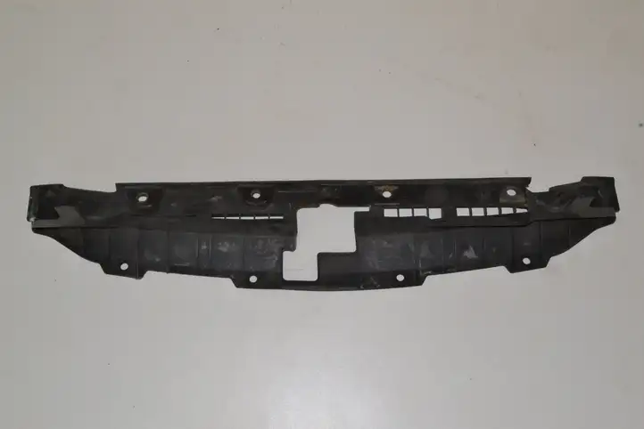 Subaru Legacy (2009 - 2013) 91165AJ010 Облицовка радиатора — фото 1