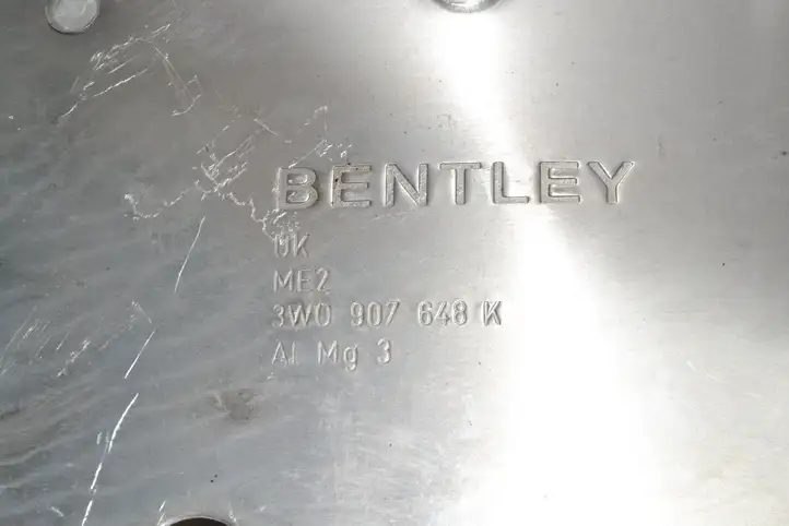Bentley Continental (2003 - 2017) 3W0907648 Другая часть кузова — фото 3
