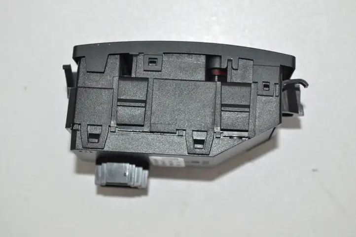 Mercedes-Benz E W212 (2009 - 2016) A2129052600 Блок кнопок на панели — фото 4