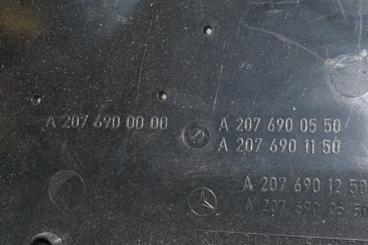 Mercedes-Benz E A207 (2010 - 2017) A2076900000 Прочие детали салона — фото 4