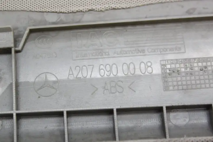 Mercedes-Benz E A207 (2010 - 2017) A2076900008 Прочие детали салона — фото 3