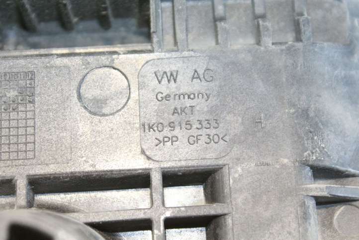 Volkswagen Tiguan (2007 - 2011)  1K0915333H Платформа крепления аккумулятора