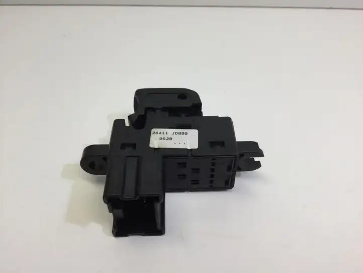 Nissan Qashqai (2006 - 2010) 25411JD000 Блок кнопок стеклоподъемников — фото 2